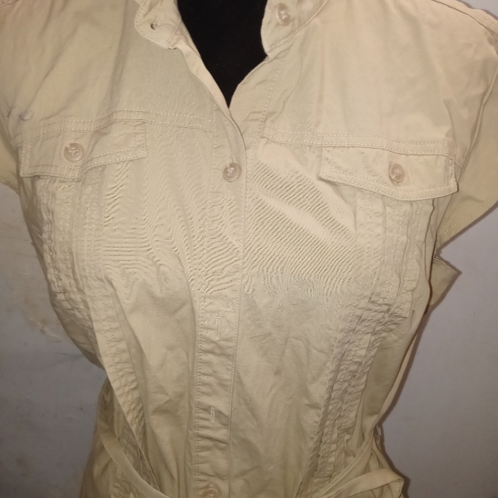 Merona 10 Button Front Tan Dress